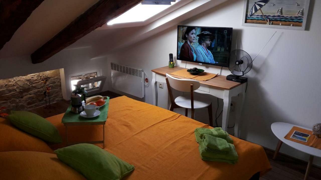 Lukadora Lägenhet Pula Exteriör bild